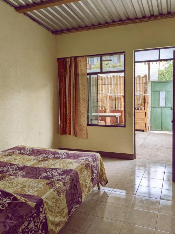 Tika' Aaj Mini-Hotel Сан Педро Ла Лагуна Екстериор снимка